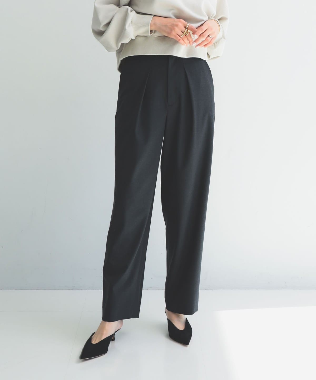 ウール混 タックパンツ パンツ WOMEN CHARCOAL. GREY 36 ウール混 タックパンツ パンツ WOMEN CHARCOAL. GREY 36