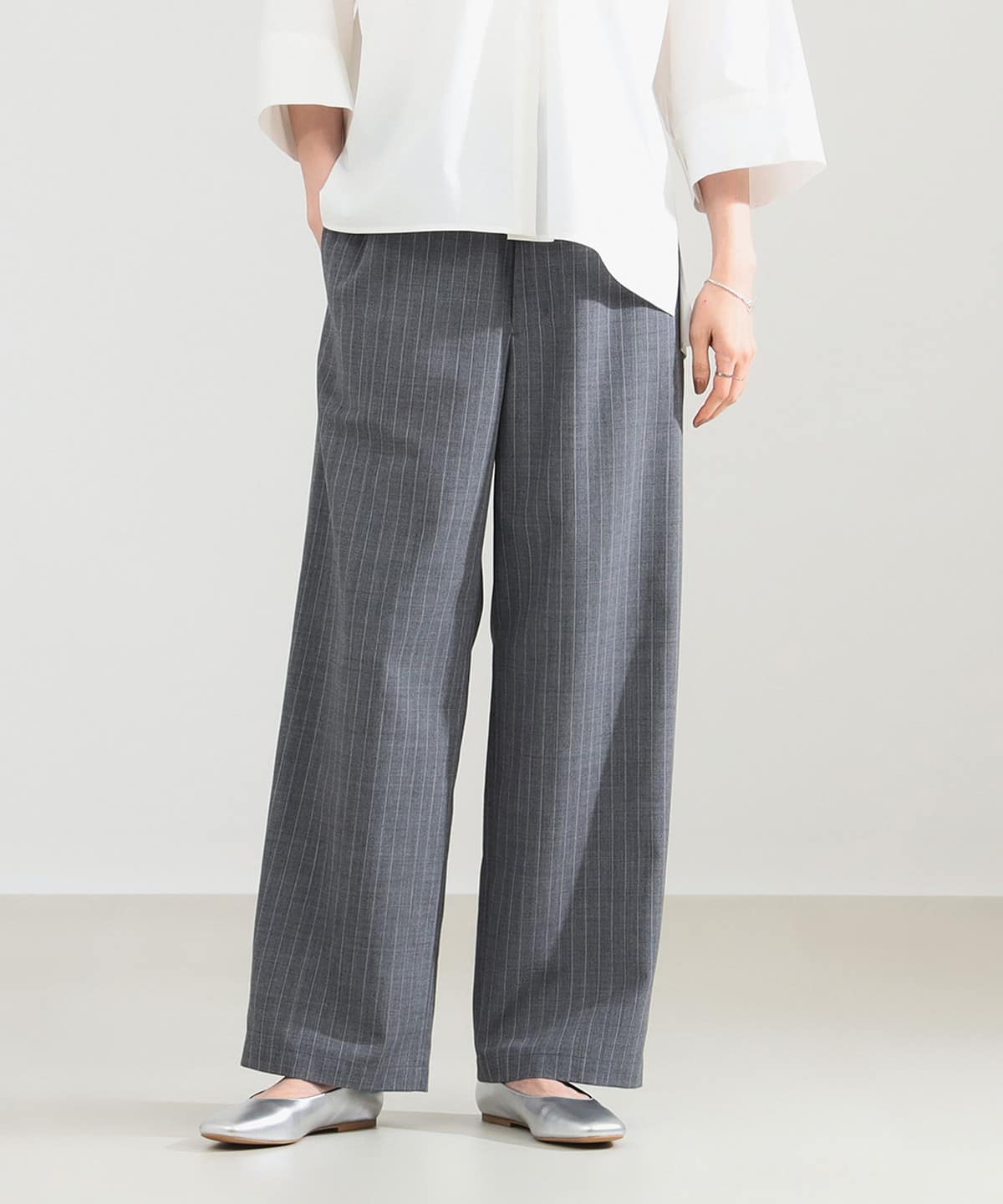 ポプリン ストライプ イージーパンツ パンツ WOMEN GREY 36 ポプリン ストライプ イージーパンツ パンツ WOMEN GREY 36
