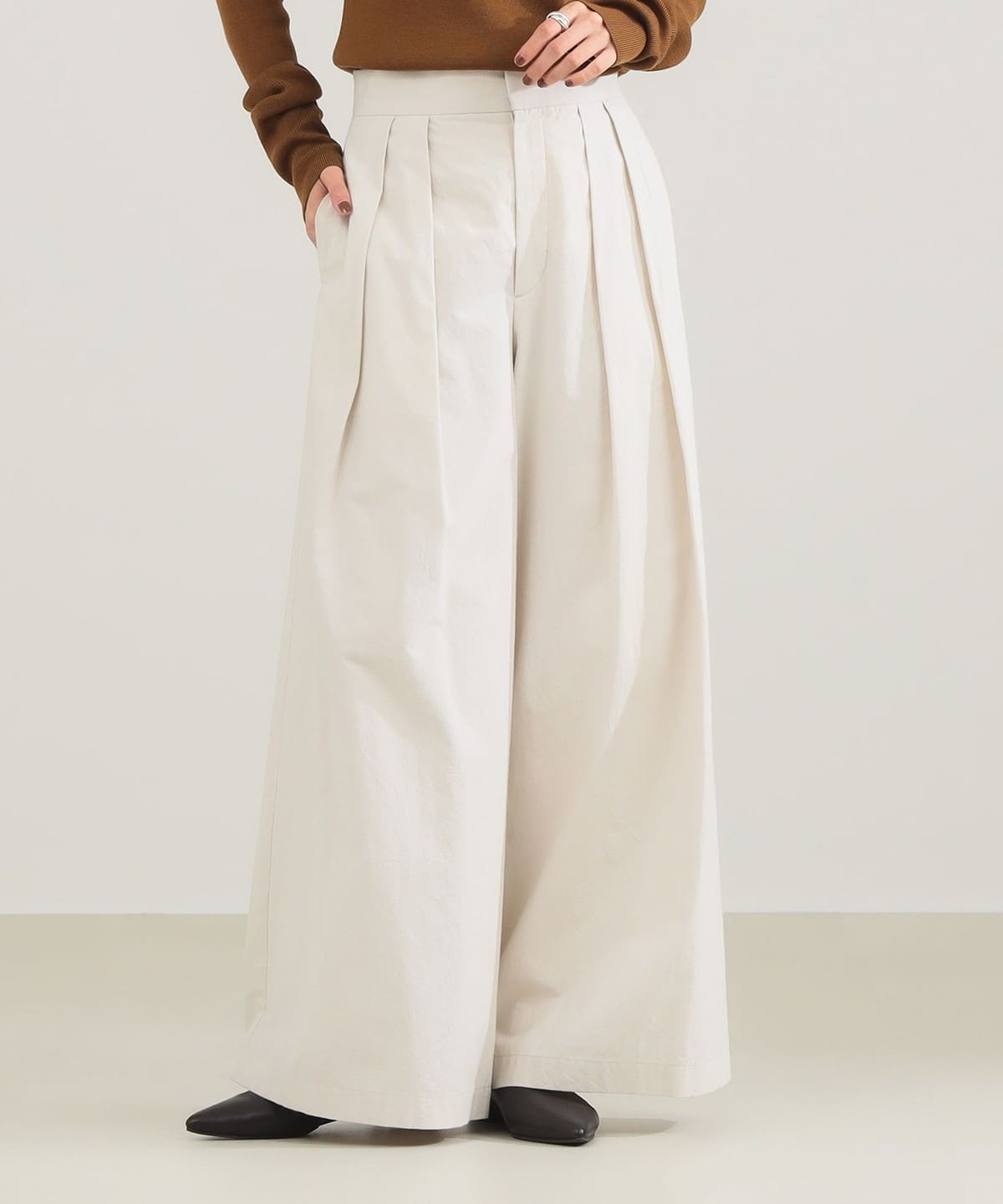AK+1 エーケーワン / コットン ワイドパンツ パンツ WOMEN OYSTER 36 AK+1 エーケーワン / コットン ワイドパンツ パンツ WOMEN OYSTER 36