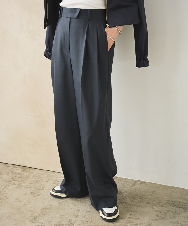 美品 デミルクスビームス 2万円 2024SS イージーパンツ ワイドパンツ 美品 デミルクスビームス 2万円 2024SS イージーパンツ ワイド