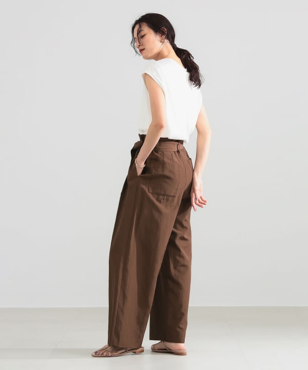 ハイウエスト 2タック パンツ Model：H165 B77 W57 H79　Size：38