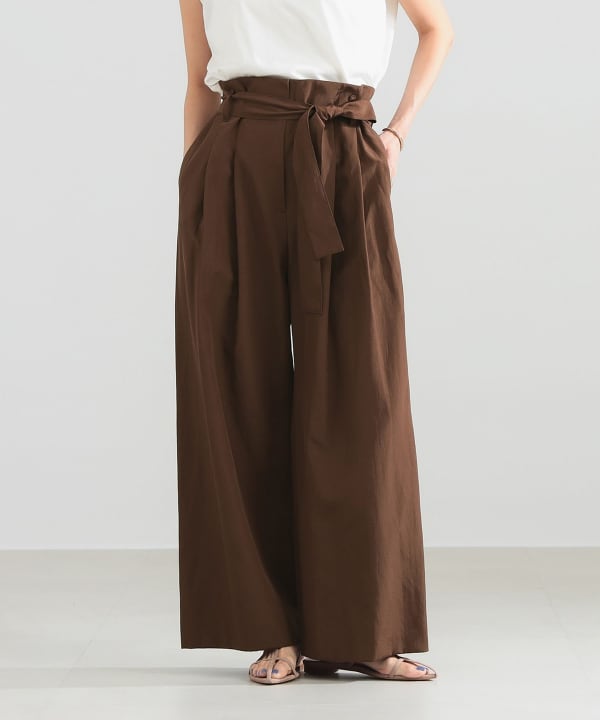 ハイウエスト 2タック パンツ Model：H165 B77 W57 H79　Size：38