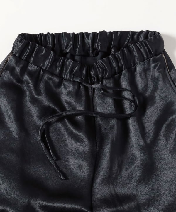 アセテート バックサテン パンツ