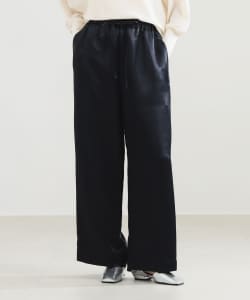 アセテート バックサテン パンツ