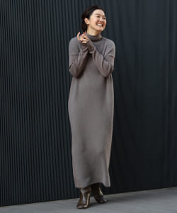 Demi-Luxe BEAMS / フロントフラッフィ ハイネックワンピース