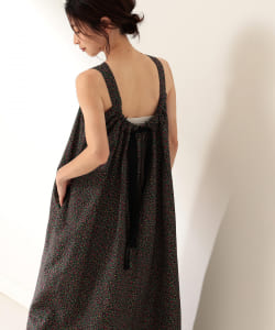 Demi-Luxe BEAMS / プリント バッグギャザー ワンピース