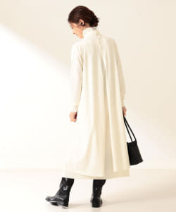 Demi-Luxe BEAMS / バックフレア タートルネック ワンピース