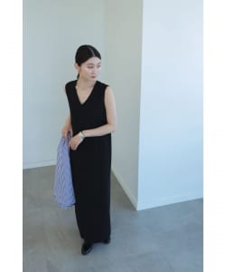 Demi-Luxe BEAMS / Vネック ノースリーブワンピース