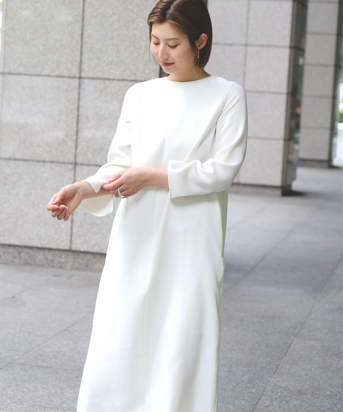 【新品タグ付】Demi-Luxe BEAMSバックタックロングスリーブワンピース Demi-Luxe BEAMS（デミルクス ビームス）ヴィスコース バックタック