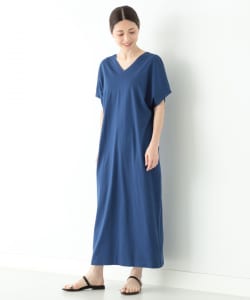 ATON × Demi-Luxe BEAMS / 別注 スビン Vネックワンピース