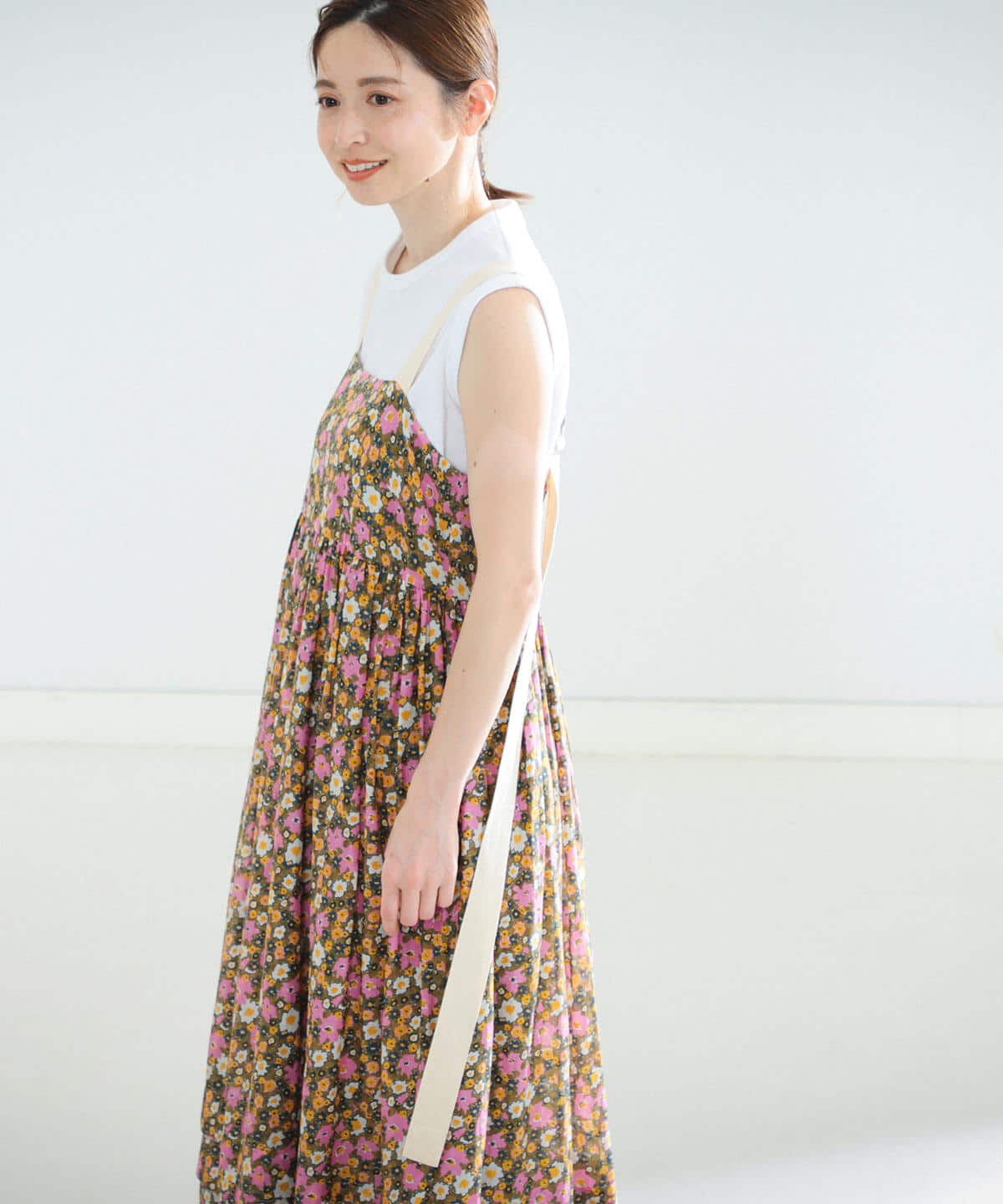 LEE MATHEWS フローラルプリント ドレス ¥64,900