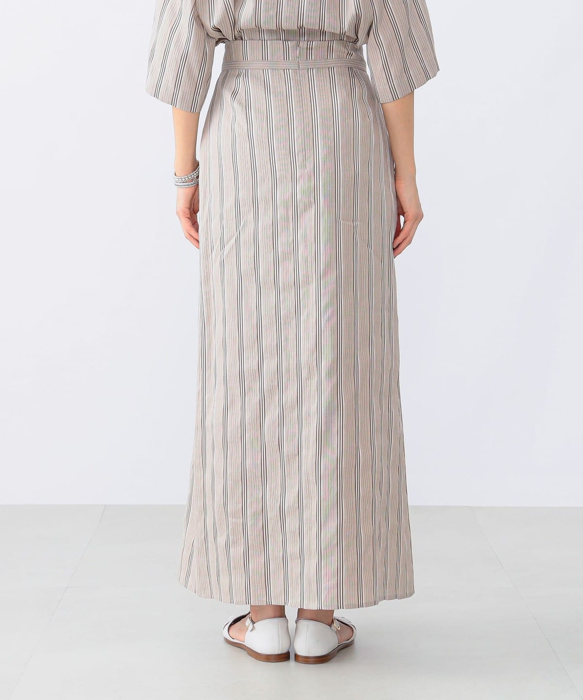デミルクスビームス フラワープリント ロングスカート リネン 麻100% 美品 Demi-Luxe BEAMS（デミルクス ビームス）リネン混 ストライプ スカート