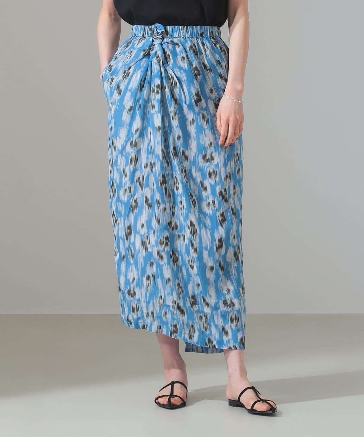 【6/25新規値下げ】Christian Wijnants クリスチャン ワイナンツ / SAMIA イカット スカート スカート WOMEN BLUE IKAT 34 【6/25新規値下げ】Christian Wijnants クリスチャン ワイナンツ / SAMIA イカット スカート スカート WOMEN BLUE IKAT 34