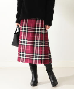 O’NEIL OF DUBLIN / CAMAROSS キルトスカート