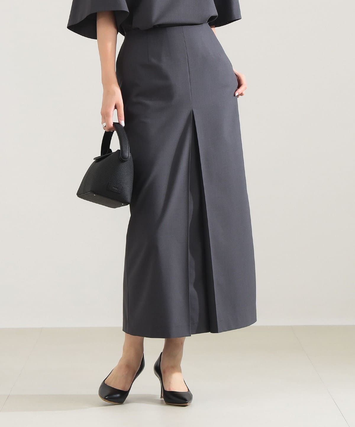 ヒムカシ　上質ウールスカート ヒムカシ 上質ウールスカート