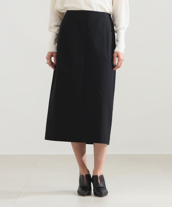 プレシャス コクーン スカート Model：H165 B77 W57 H79　Size：38