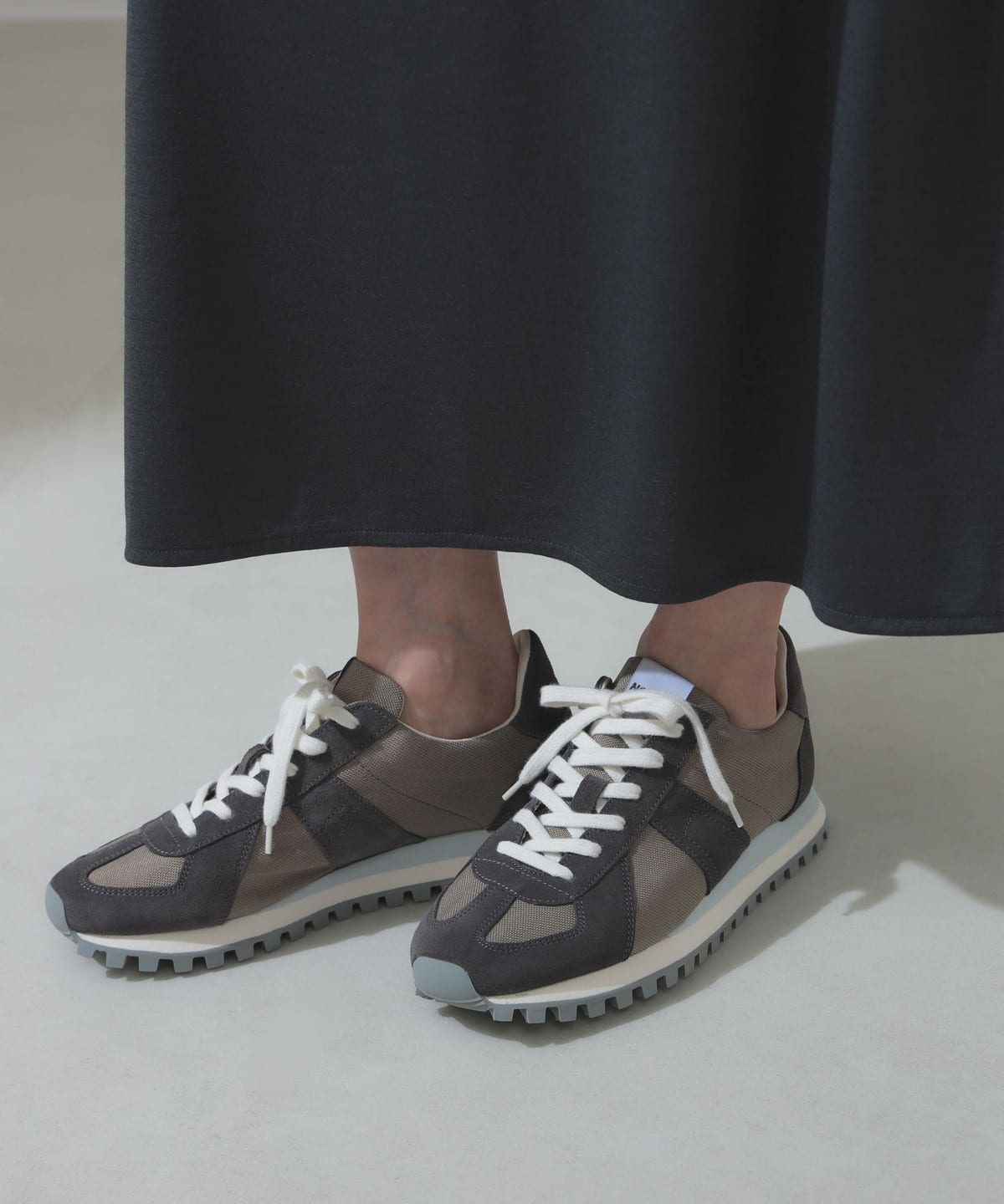 NOVESTA ノヴェスタ / GERMAN TRAINER TRAIL スニーカー シューズ WOMEN CHARCOAL. GREY 38 NOVESTA ノヴェスタ / GERMAN TRAINER TRAIL スニーカー シューズ WOMEN CHARCOAL. GREY 38