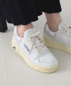 AUTRY / CLC LOW スニーカー