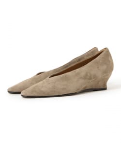 【別注】PELLICO × Demi-Luxe BEAMS / Vカット スエード パンプス