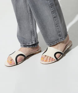 PELLICO / LUNETTA フラットサンダル