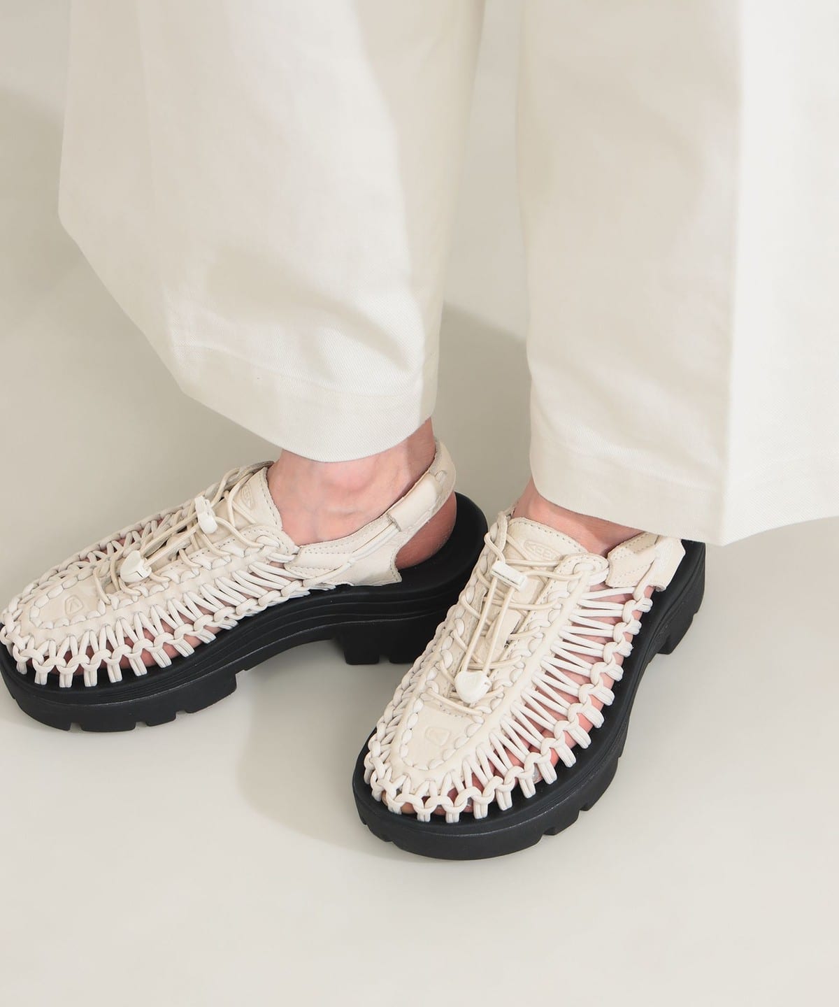 Demi-Luxe BEAMS（デミルクス ビームス）KEEN / UNEEK PLT サンダル