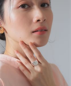 LIE STUDIO / The Sandra リング