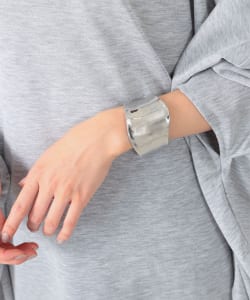 Demi-Luxe BEAMS / 女裝 弧形 寬版 手環
