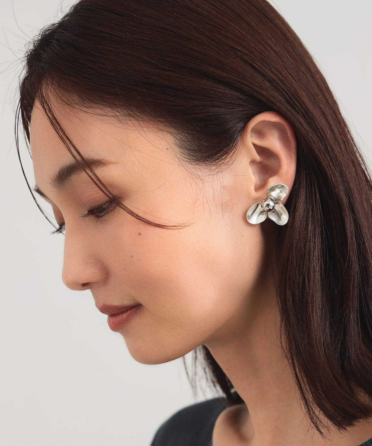 Demi-Luxe BEAMS（デミルクス ビームス）フラワー イヤリング