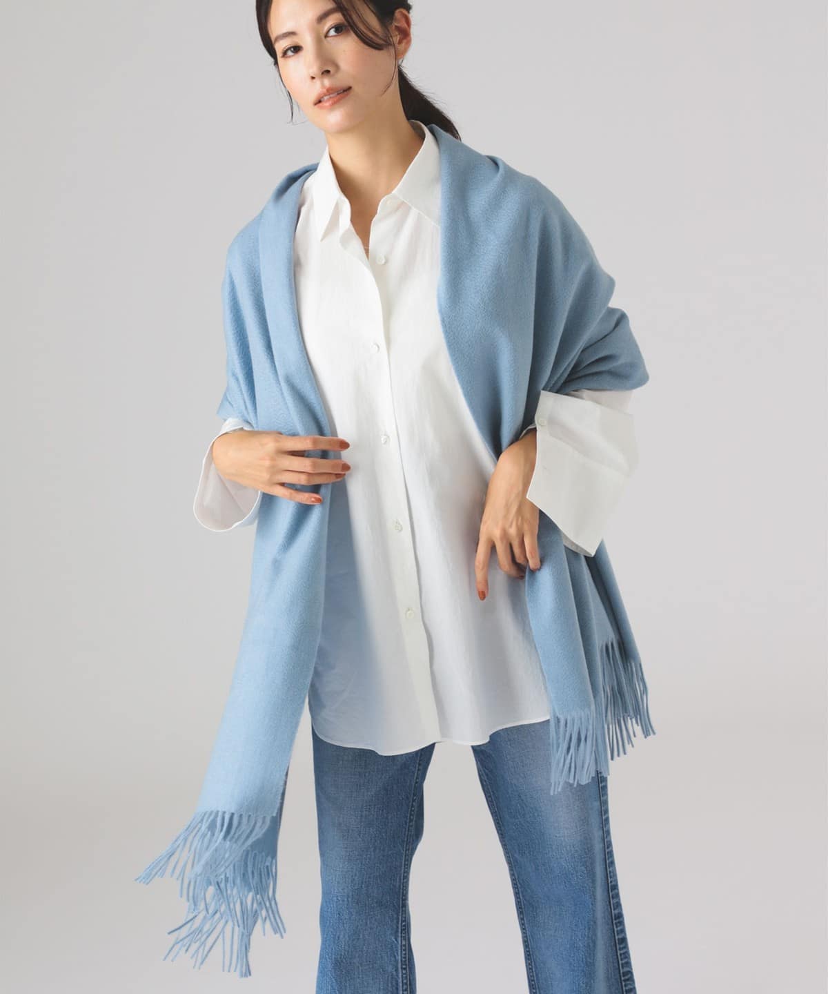 Demi-Luxe BEAMS Demi-Luxe BEAMS Solid Stole (Fashion Accessories  Stoles/Scarves) Available at BEAMS