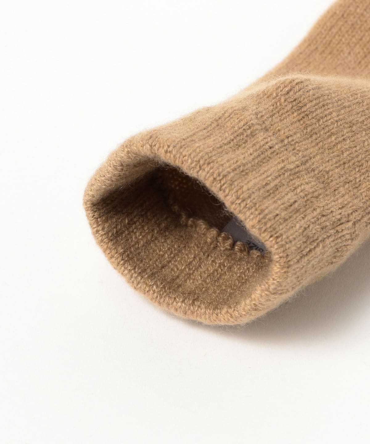 ⭐︎新品Johnstons of Elginアームウォーマー ベージュ⭐︎ Johnstons of Elgin（ジョンストンズ オブ エルガン） JOHNSTONS