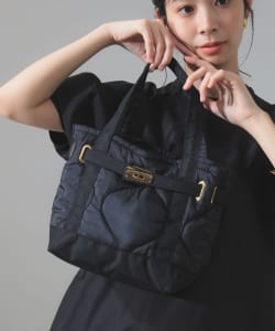 sita parantica / ナイロン キルト トートバッグ S