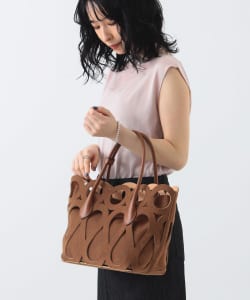 MARY AL TERNA / MAZE カットワークハンドバッグ