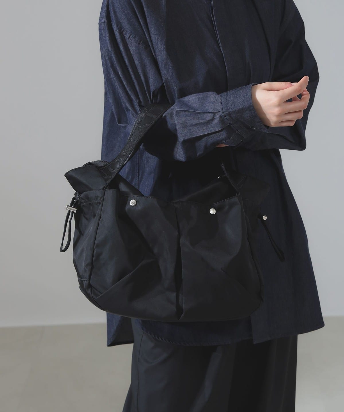 Demi-Luxe BEAMS [BEAMS Demi-Luxe BEAMS] NOMADIS / BASQUE M