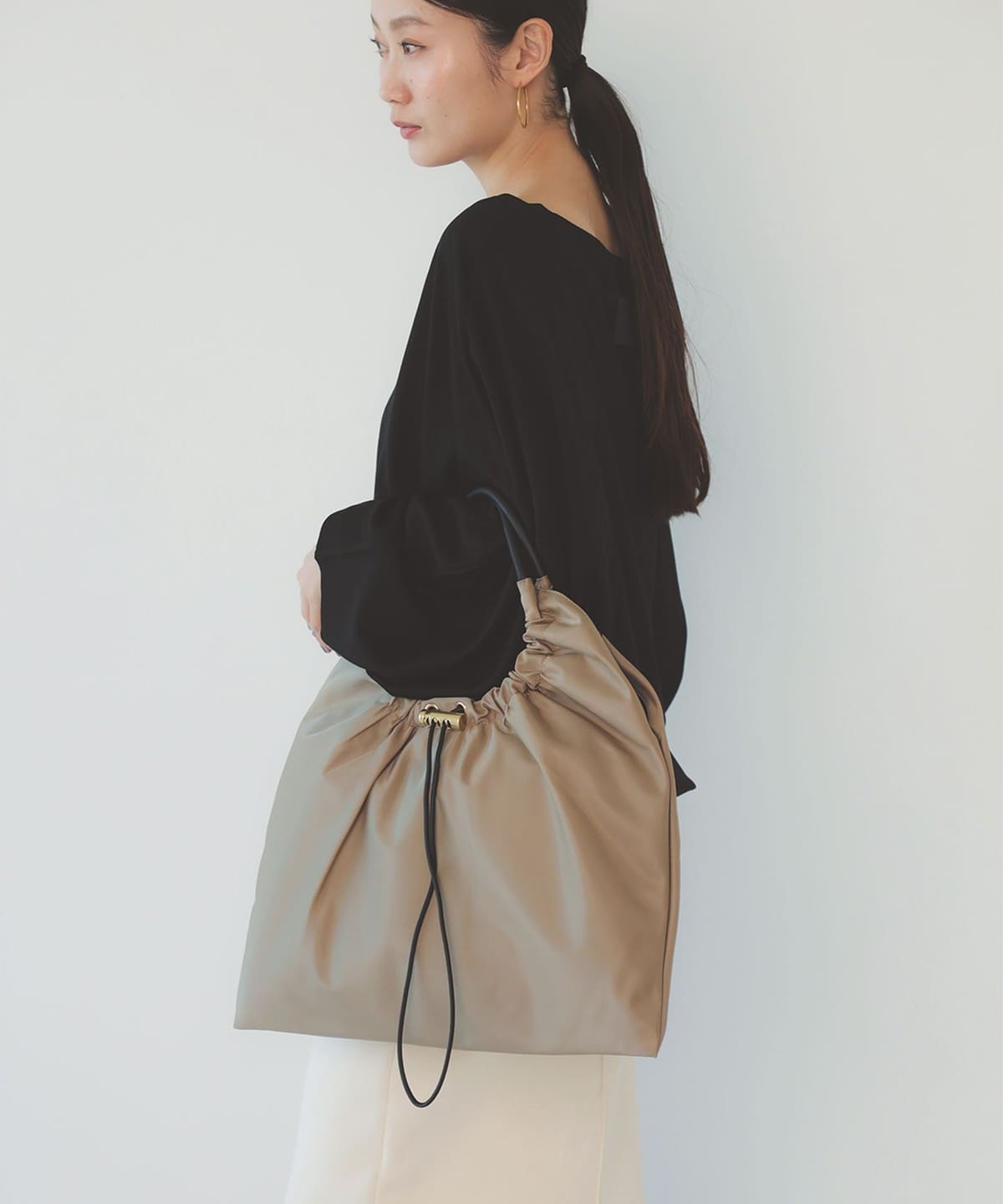 ORSETTO オルセット / ARIA ナイロン トライアングル バッグ バッグ WOMEN TAUPE ONE SIZE ORSETTO オルセット / ARIA ナイロン トライアングル バッグ バッグ WOMEN TAUPE ONE SIZE
