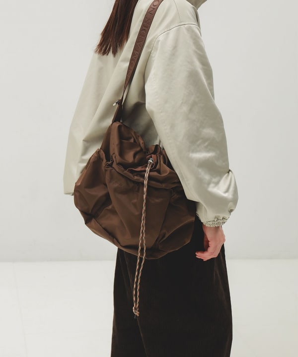 NOMADIS / SQUASH ナイロン バッグ