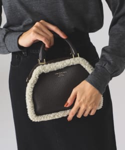 CHRISTIAN VILLA / shearling trim handbag