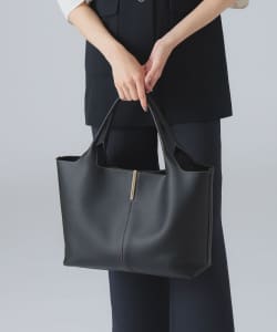 TOD’S / レザー ショッピング バッグ ミディアム‐スモール