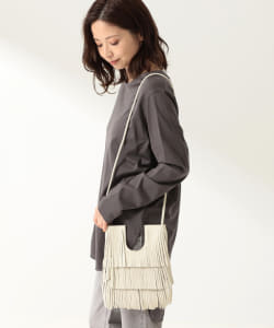 NOMADIS / BETTY フラッパー サコッシュ