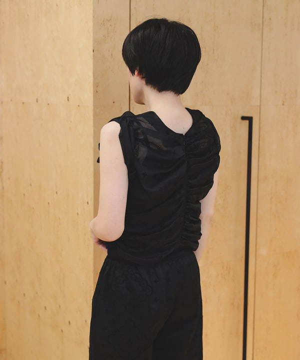 item main image