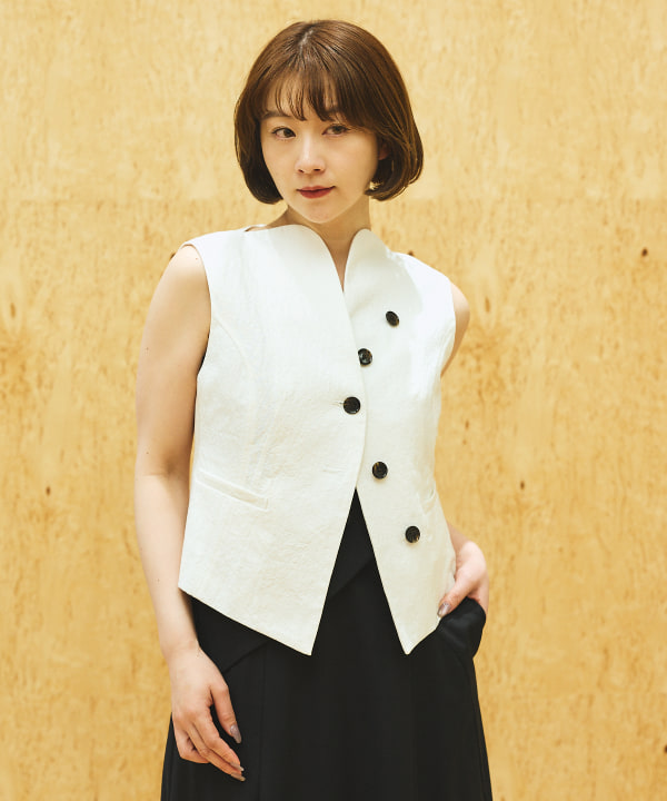 AKIRANAKA / Sesilia ベスト BEAMS STAFF : H157 Size : 2