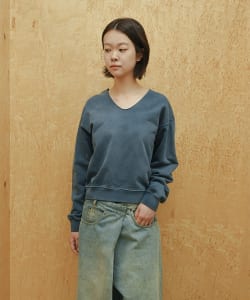 Maison Margiela / washed Vネック スウェット