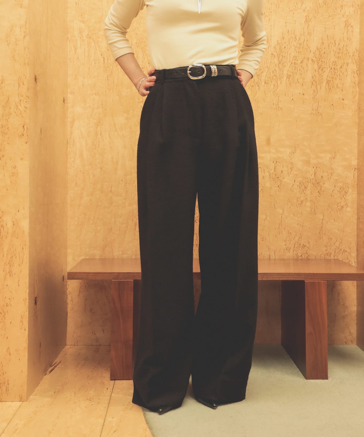Mark kenly Domino Tan / ウールブークレ タックパンツ パンツ WOMEN D. BROWN 34 Mark kenly Domino Tan / ウールブークレ タックパンツ パンツ WOMEN D. BROWN 34