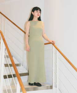 Mark Kenly Domino Tan / ボートネック シフト ドレス