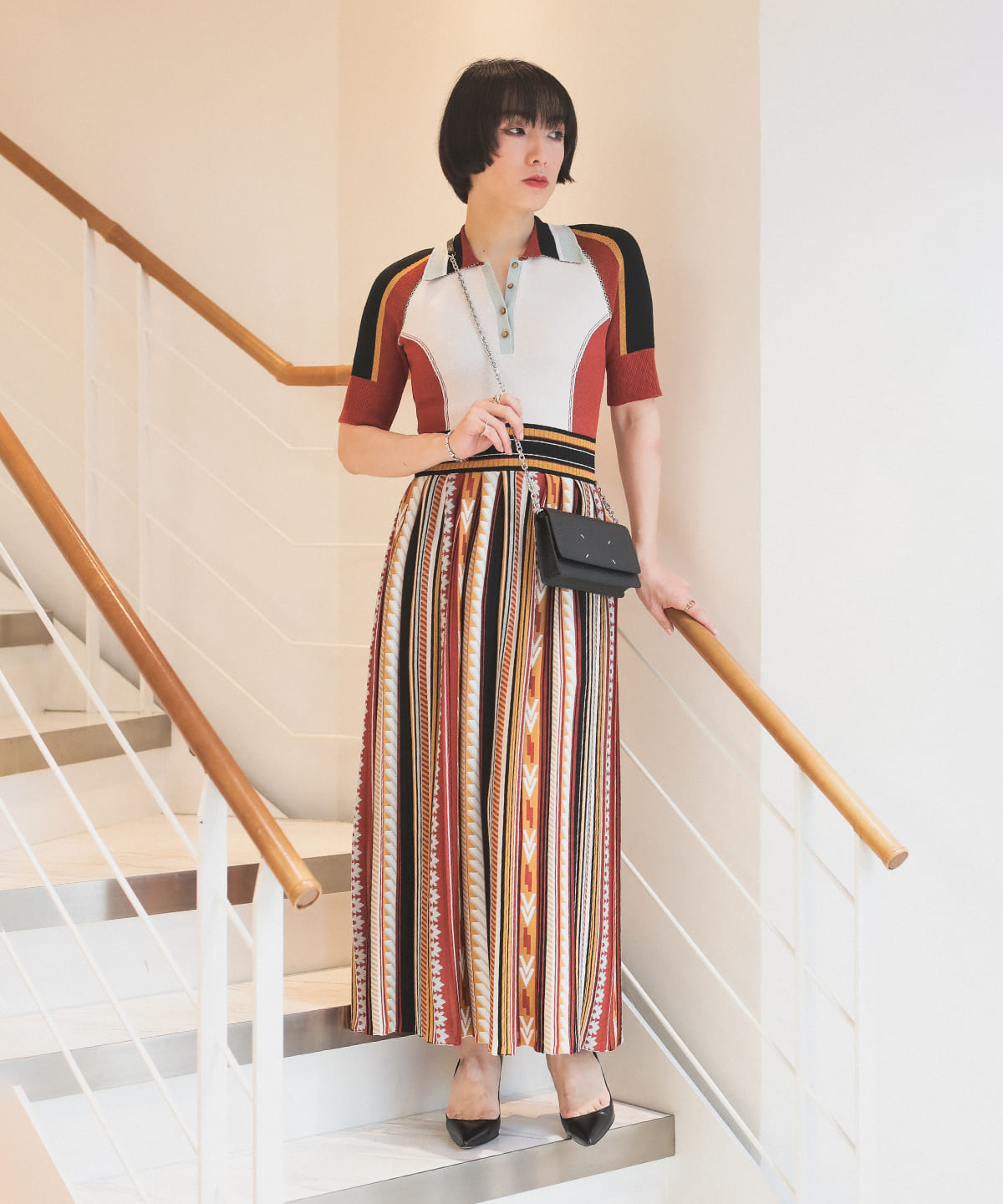 Mame Kurogouchi ぺプラム　ニット　ワンピース Mame Kurogouchi20SSコレクションMixed Knitted Fabric Peplum Dressの