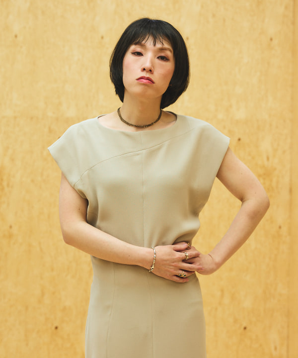 item main image