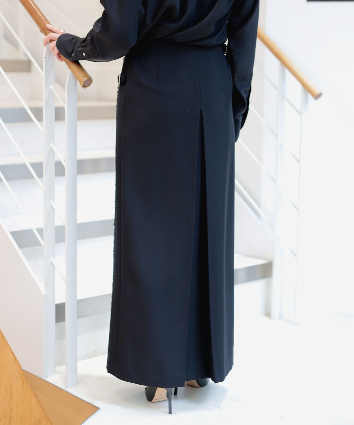 コモリ　ブラックスコティッシュスカート　サイズ① COMOLI 