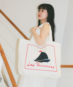 Les vacances d’Irina / sailboat トートバッグ