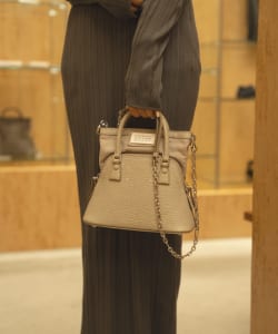 〈WOMEN〉Maison Margiela / classic 5AC micro バッグ〈NUAGE・GRAPHITE〉