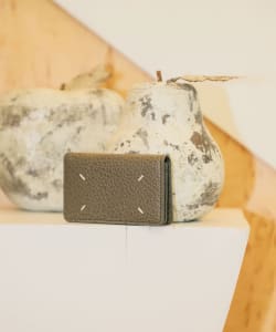 〈WOMEN〉Maison Margiela / フォールド カードケース〈GRAPHITE・BARK〉