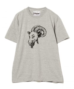 NECESSARY or UNNECESSARY / GOAT Tシャツ